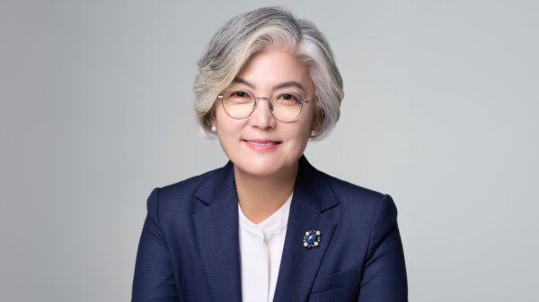 Dr Kyung-wha Kang CEO headshot